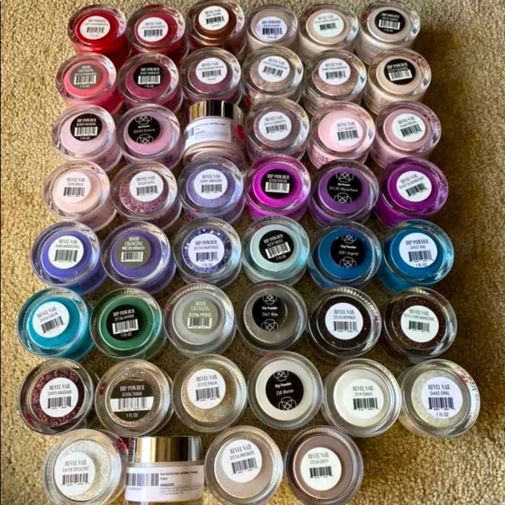 ❌ SOLD ❌ Revel Nail 1 oz Dip Powders